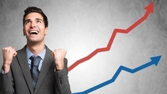 Một cổ phiếu bảo hiểm lên đỉnh lịch sử sau 