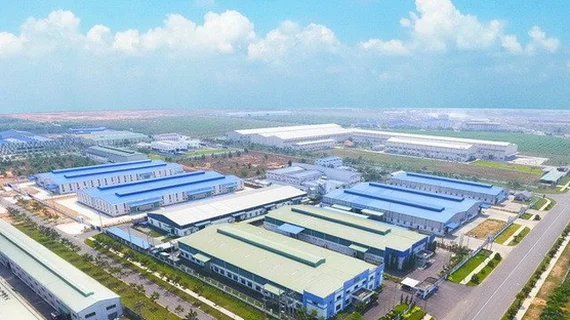 Cửa sáng cho bất động sản công nghiệp