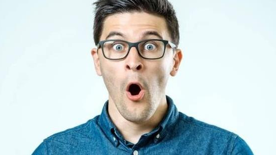 Một ngân hàng báo lãi quý 4 tăng hơn 100%, cổ phiếu lập tức 