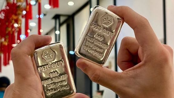 Giá vàng, bạc tăng nóng: Các “ông lớn” Phố Wall chạy theo không kịp