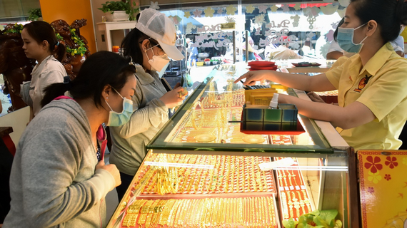 Khi vàng đắt giá, tuân thủ luật càng quan trọng