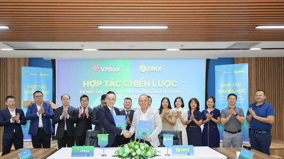 VPBank và Công ty Cổ phần Đầu tư Điện Máy Xanh (DMX) ra mắt thẻ tín dụng VPBank MWG Mastercard