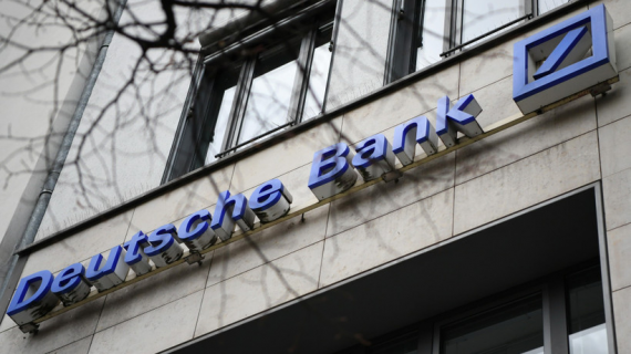 Deutsche Bank đạt lợi nhuận kỷ lục hơn 11 tỷ USD bất chấp bê bối nghi rửa tiền