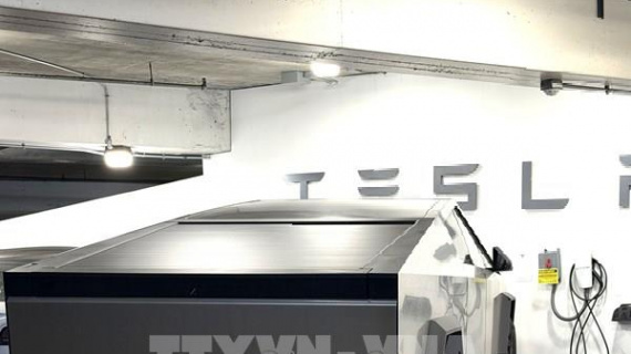 Tesla tụt lại phía sau BYD của Trung Quốc