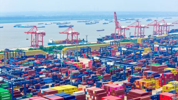 Trung Quốc công bố điều chỉnh thuế quan năm 2026 để thúc đẩy phát triển bền vững