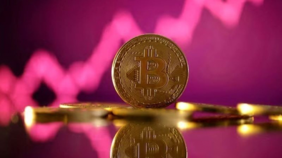 Bitcoin vượt đỉnh ba tuần, tiến gần ngưỡng 94.000 USD