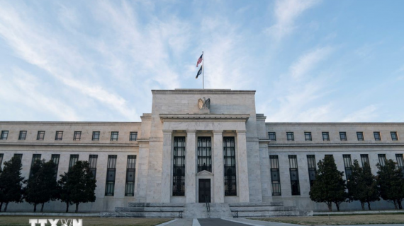 Bộ trưởng Tài chính Mỹ kêu gọi Fed hạ lãi suất để thúc đẩy đầu tư