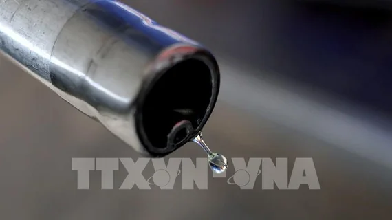 Giá dầu tại châu Á vẫn tăng dù lo ngại về nguồn cung giảm bớt