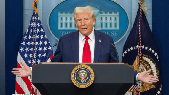 Tổng thống Trump xem xét rút Mỹ khỏi hiệp định thương mại USMCA