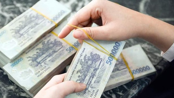 Đầu năm Bính Ngọ: Giữ tiền mặt, mua vàng hay xuống tiền bất động sản?