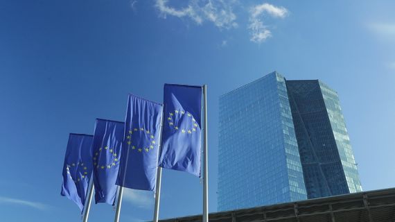 Chậm trễ triển khai đồng euro kỹ thuật số có thể khiến châu Âu dễ bị tổn thương