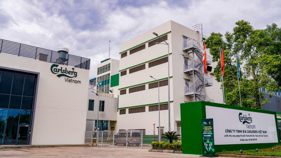 Hãng bia Carlsberg tại Việt Nam lỗ hơn 800 tỷ đồng năm 2025, dù doanh thu 