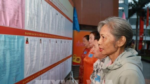 Lựa chọn mở đầu nhiệm kỳ mới