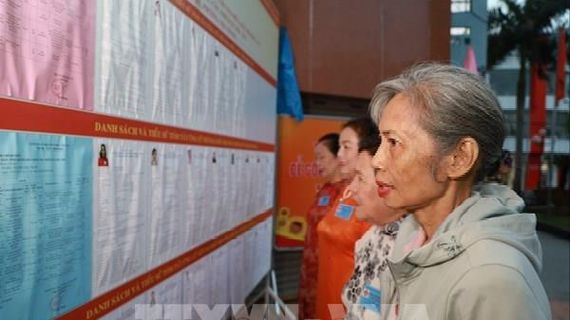 Lựa chọn mở đầu nhiệm kỳ mới