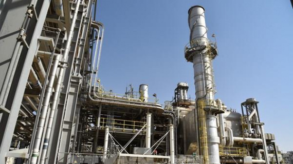 Goldman Sachs nâng dự báo giá dầu năm 2026 do cú sốc nguồn cung