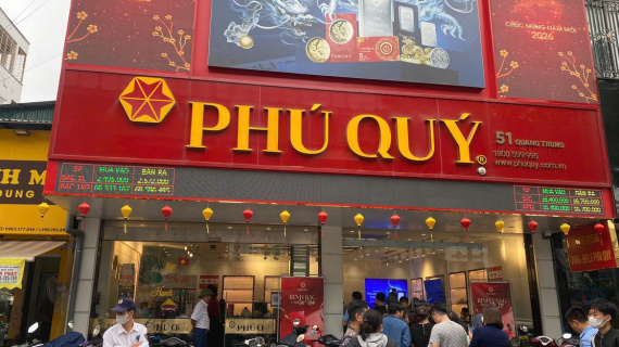 Giá vàng giảm hơn 5 triệu đồng/lượng so với sáng nay, bạc tiếp đà đi xuống