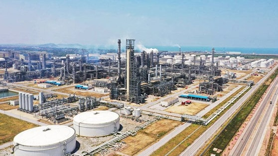 Tin vui: Nhà máy lọc dầu lớn nhất Việt Nam thông báo đủ nguồn cung tối ưu công suất