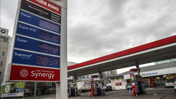 Đức chuẩn bị áp dụng quy định giới hạn tăng giá xăng hàng ngày