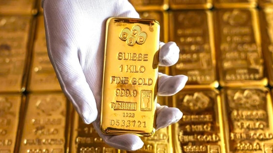 Quỹ vàng lớn nhất thế giới “xả” hàng tấn vàng khi giá lao dốc