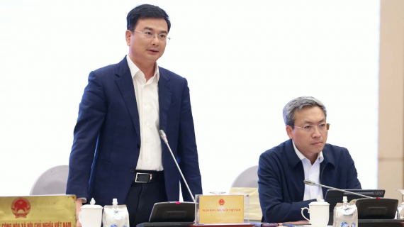 Yêu cầu các ngân hàng công khai lãi suất, kiểm soát chặt cho vay các lĩnh vực tiềm ẩn rủi ro