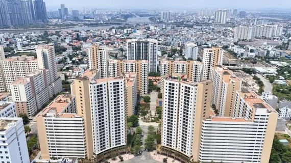 Nhà ở thương mại giá phù hợp: Chính sách mới liệu có giải được bài toán giá nhà tăng cao?