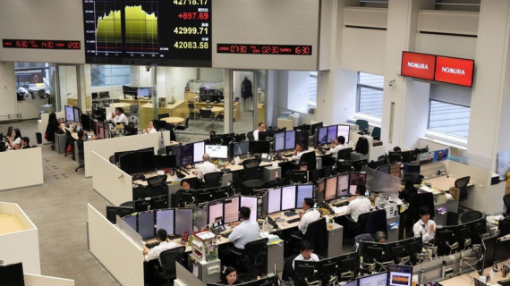 Ảnh hưởng của xung đột Trung Đông đến thị trường dầu mỏ và chứng khoán Nhật Bản