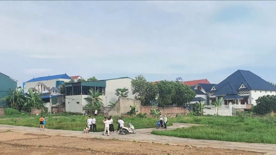 Đề xuất mới nhằm siết tình trạng mua bán nhà đất “hai giá”