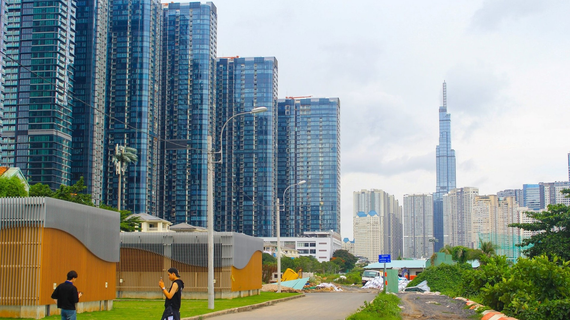 Giá chung cư thiết lập đỉnh mới ở Hà Nội, TP.HCM và Đà Nẵng, thanh khoản chậm lại