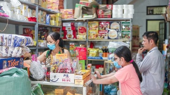 Quốc hội chốt bỏ ngưỡng chịu thuế 500 triệu đồng với hộ kinh doanh