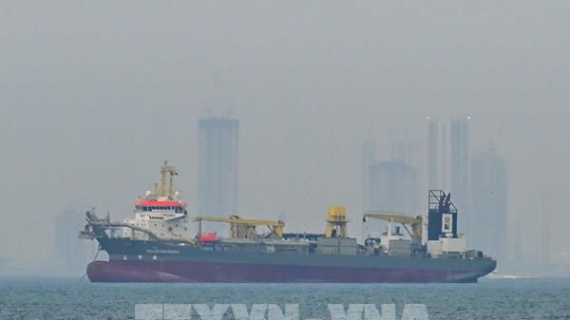 Iran thu phí qua Hormuz bằng NDT