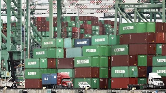 Mỹ bắt đầu hoàn trả thuế quan từ ngày 11/5 sau phán quyết của Tòa án Tối cao