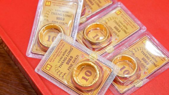 Giá vàng đi ngang, giữ mốc 173 triệu đồng/lượng