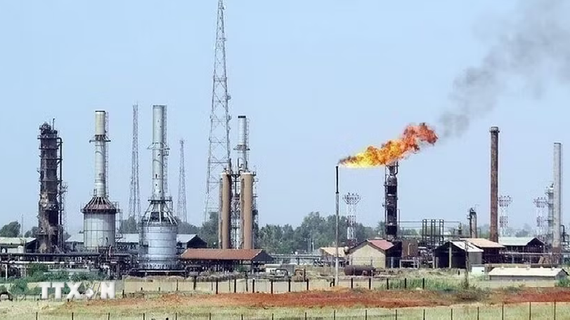 Giá dầu Brent giảm xuống gần mức 92 USD mỗi thùng