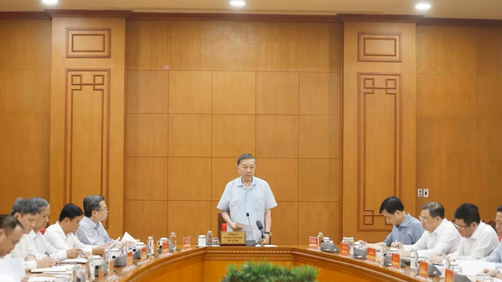 Tổng Bí thư, Chủ tịch nước Tô Lâm: Xác định công nghiệp vật liệu là ngành công nghiệp nền tảng