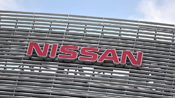 Nissan giảm đầu tư tại Anh do doanh số xe điện châu Âu giảm mạnh