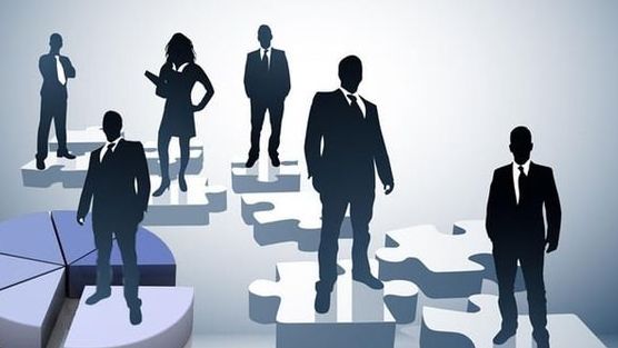 VinFast, Novaland, REE… đồng loạt thay Chủ tịch, chuyện gì đang xảy ra?