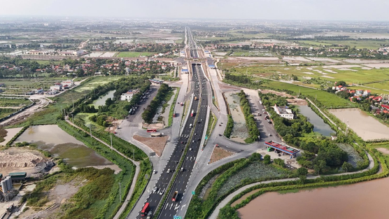 Thu phí tại nút giao Phú Thứ và Liêm Sơn trên cao tốc Cầu Giẽ - Ninh Bình từ 1/6