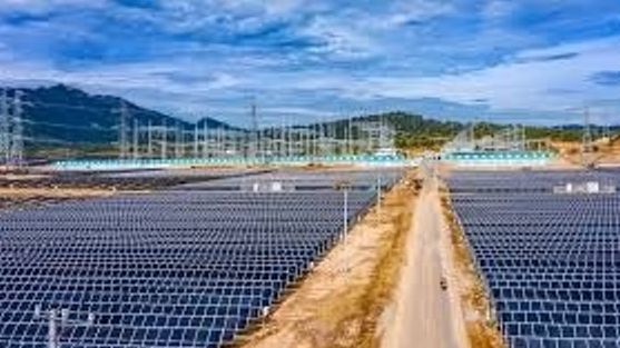 Một đại gia điện mặt trời bất ngờ báo lỗ gần 1.000 tỷ năm 2025, vốn chủ sở hữu giảm 62%