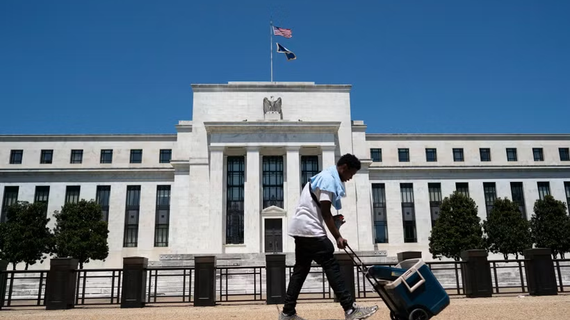 Fed: Rủi ro địa chính trị và cú sốc giá dầu là những mối lo hàng đầu