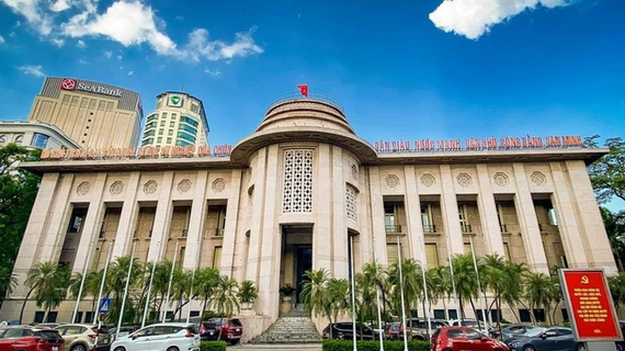 Nóng: Ngân hàng Nhà nước muốn nới trần vốn ngắn hạn cho vay trung dài hạn lên mức 40% cho các ngân hàng