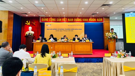 ĐHĐCĐ PVcomBank: Phát hành 300 triệu cổ phiếu riêng lẻ trong năm 2026, mục tiêu nâng vốn lên 20.000 tỷ đồng vào 2030