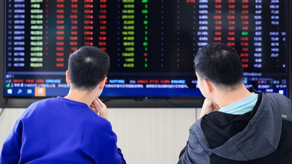 Chứng khoán châu Á chao đảo trước rủi ro địa chính trị