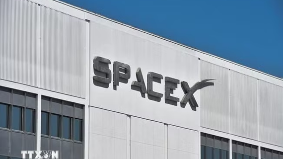 SpaceX chờ đợi báo cáo tài chính đầu tiên sau khi trở thành công ty đại chúng