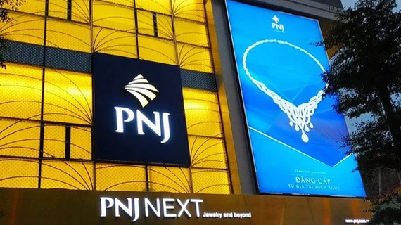 Biến lớn tại PNJ: Hơn 1.270 tỷ đồng được vung ra, ai đang giải cứu?