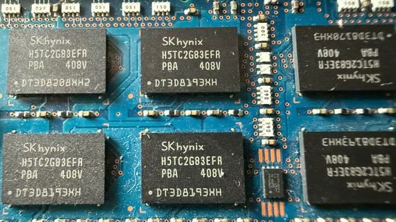 Samsung và SK Hynix ký hợp đồng trị giá 950 tỷ USD với Mỹ thúc đẩy công nghệ AI