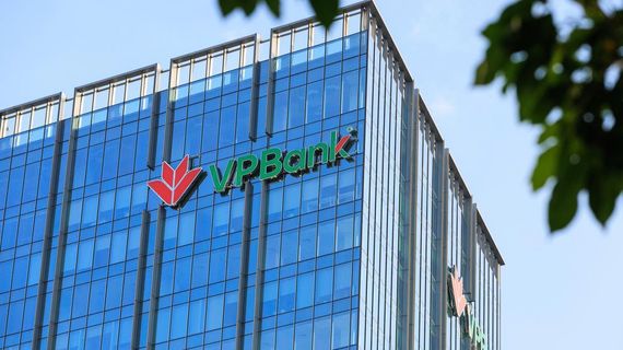 VPBank được vinh danh Doanh nghiệp dẫn đầu về năng lượng môi trường xanh