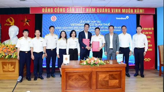 VietinBank ký kết hợp tác với Cục Thuế đồng hành cùng hộ kinh doanh, cá nhân kinh doanh, doanh nghiệp thúc đẩy chuyển đổi số