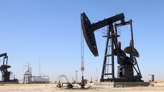 Giá dầu châu Á tăng khi Mỹ cảnh báo phong tỏa hàng hải vô thời hạn đối với Iran