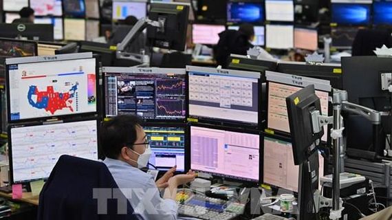 Chứng khoán châu Á phục hồi nhờ lực đẩy từ nhóm cổ phiếu công nghệ