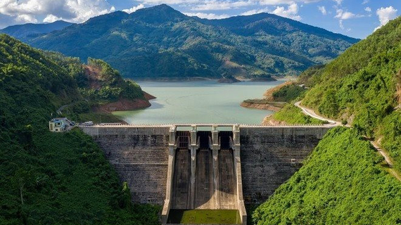 Một doanh nghiệp sắp chốt ngày trả cổ tức tiền mặt 35%, thanh toán vào tháng 9